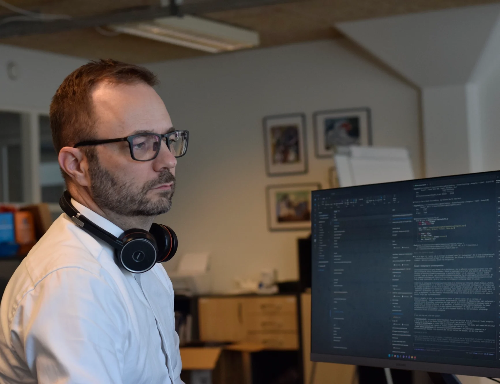 Mellem teknikken og bestyrelseslokalet: Mød Ulrich Bojko – udviklingschef 